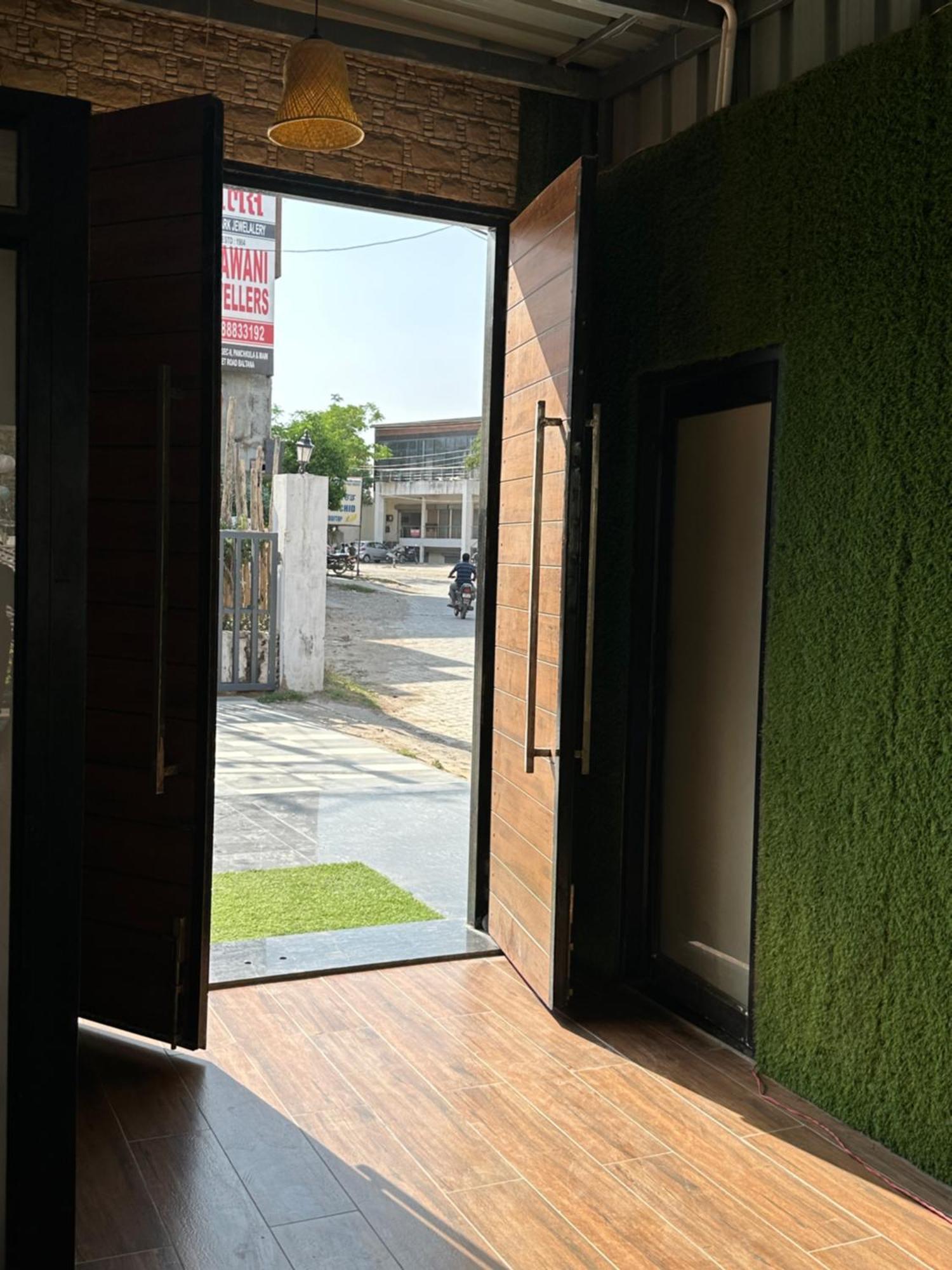 La Casca Experience 호텔 Zirakpur 외부 사진
